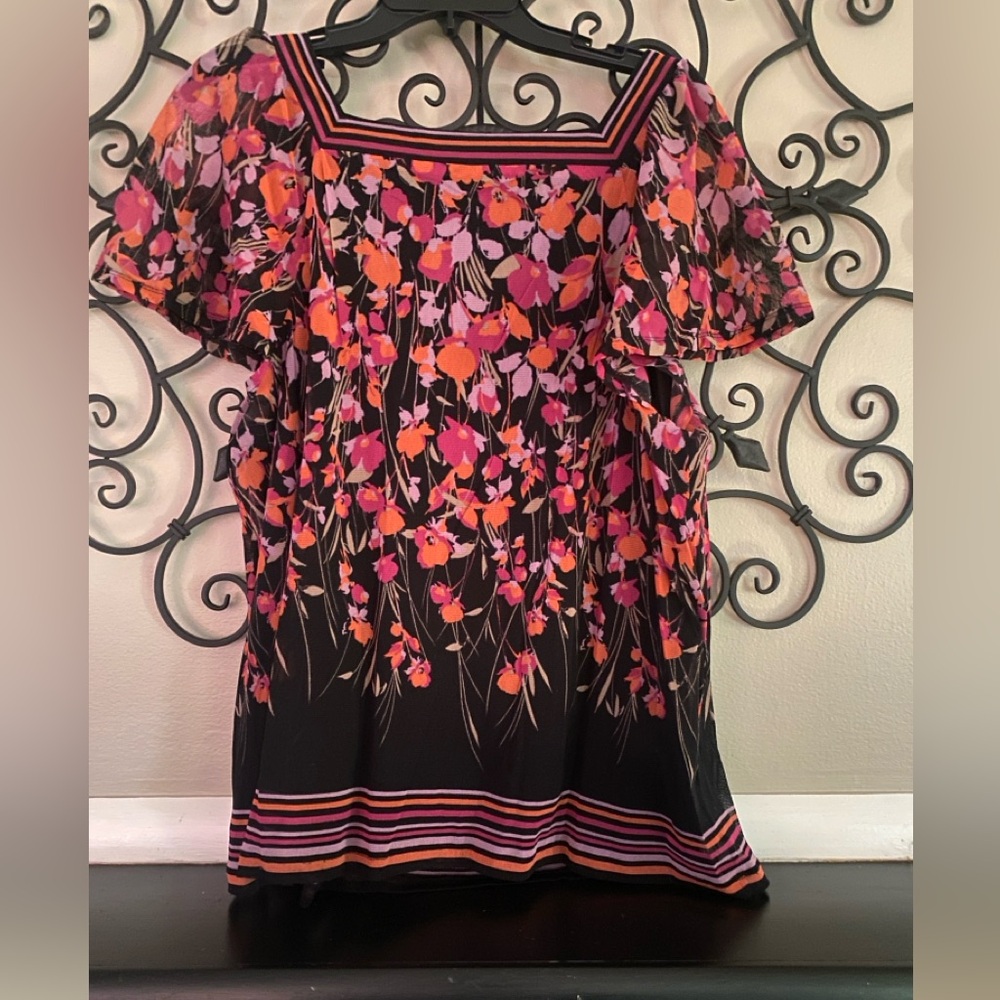 Apt. 9 Black and Pink Floral Blouse